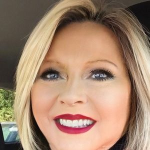 Meet your Posher, Teresa